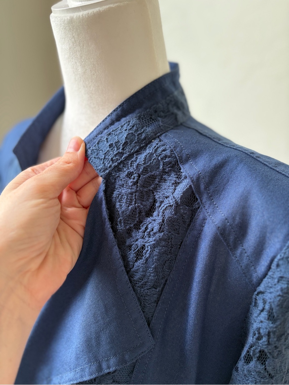 Chico’s Navy Floral Lace Open Front Blazer Jacket Moto Style Chicos 2 US 14 - Picture 7 of 13